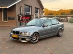 BMW 320i 2.2L 6-cilinder - Veel vernieuwd - Unieke staat, Auto's, BMW, 2171 cc, Achterwielaandrijving, 74 €/maand, Alcantara