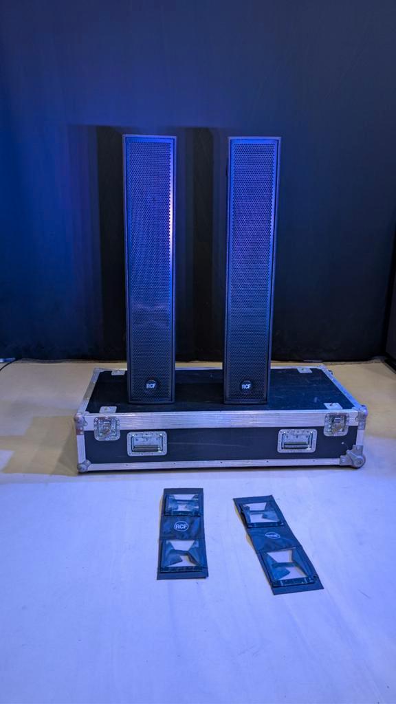 2x RCF NXL24, incl. RCF flightcase, rigging, rain covers, Muziek en Instrumenten, Versterkers | Keyboard, Monitor en PA, Gebruikt