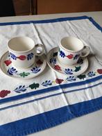 Twee Boerenbont mocca kopjes, Ophalen of Verzenden, Zo goed als nieuw, Kop(pen) en/of Schotel(s), Aardewerk