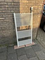 Gebruikte wand Radiator  met kraan 120x60, Ophalen of Verzenden, Gebruikt