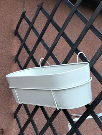 Planter beschikbaar voor biedingen