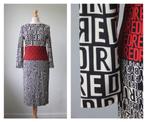Caroline Biss - als nieuwe jurk / letter print red / maat 38, Maat 38/40 (M), Verzenden, Zwart, Zo goed als nieuw
