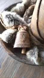 Oude koe/ geiten bel, Ophalen, Gebruikt