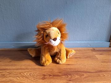 Knuffel leeuw beschikbaar voor biedingen