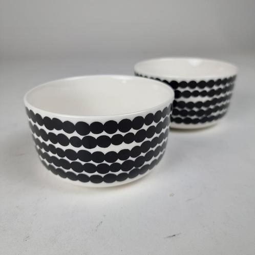 Marimekko Siirtolapuutarha kom 5dl (2 stuks), Huis en Inrichting, Keuken | Servies, Nieuw, Kom(men), Overige stijlen, Keramiek