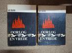 2 vintage boeken Leo Tolstoi oorlog en vrede deel 2 en 4, Boeken, Ophalen of Verzenden, Gelezen