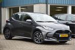 Toyota Yaris 1.5 Hybrid Dynamic LED | CLIMA | CAMERA | HEAD, Auto's, 12 maanden, Stof, Gebruikt, Zwart