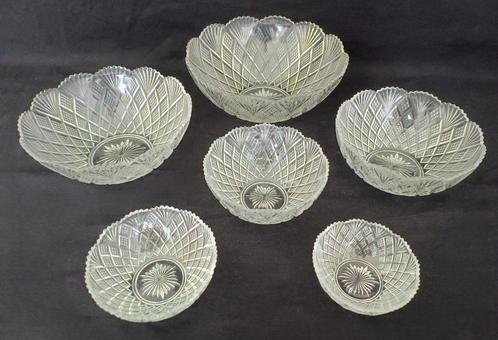 Vintage 6-delige glazen dessertset – persglas jaren 60, Huis en Inrichting, Keuken | Servies, Zo goed als nieuw, Schaal of Schalen
