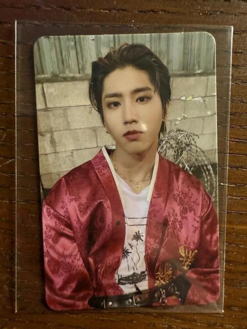 Stray Kids Han In Life double sided photocard, Verzamelen, Muziek, Artiesten en Beroemdheden, Zo goed als nieuw, Foto of Kaart