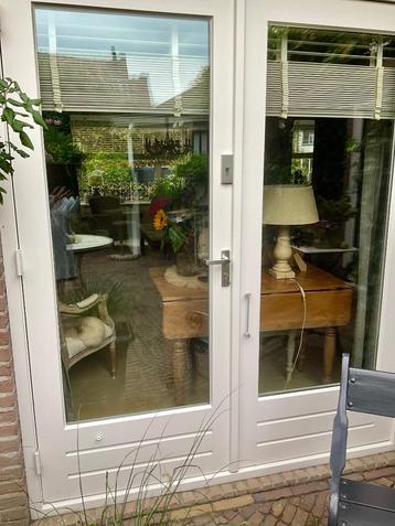 Tuindeuren beschikbaar voor biedingen