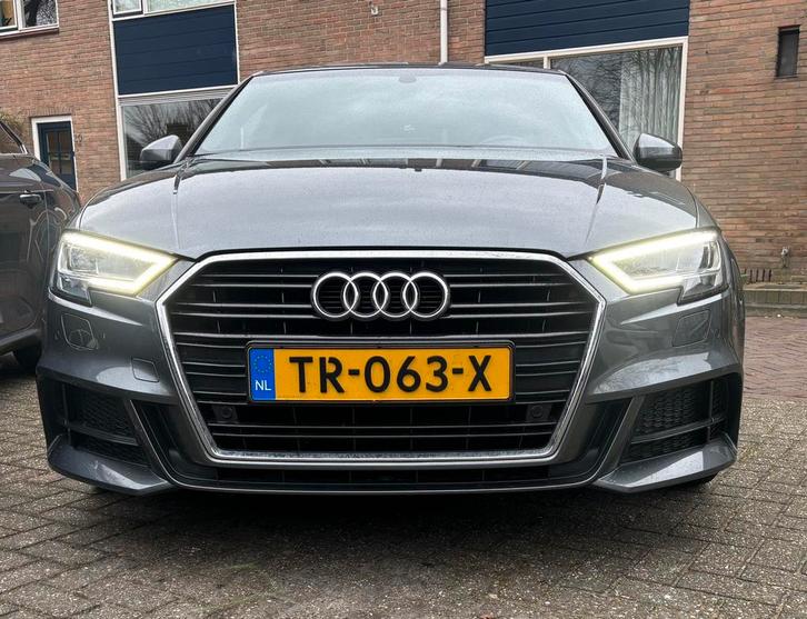 Audi A3 1.5 Tfsi CoD Ultra 150pk S Tronic 2018 Grijs, Auto's, Audi, Particulier, A3, Benzine, B, Sedan, Automaat, Origineel Nederlands
