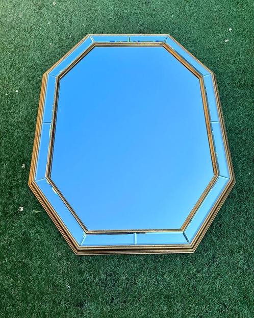 Grote Deknudt spiegel goud verguld octagon trapezium, Huis en Inrichting, Woonaccessoires | Spiegels, Zo goed als nieuw, 50 tot 75 cm