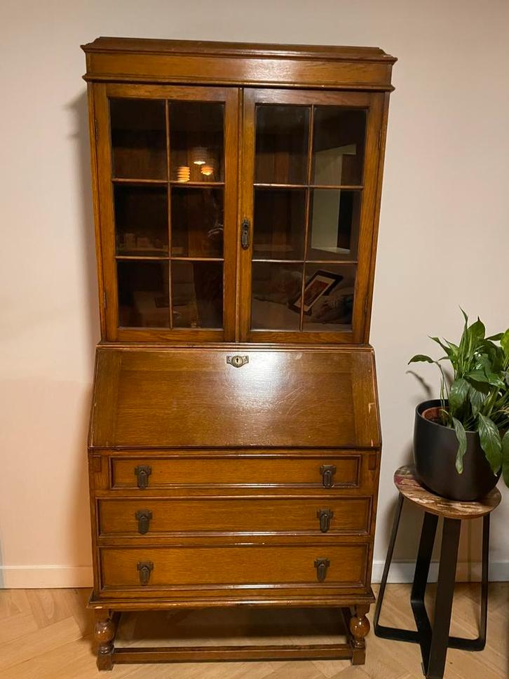 Antieke glazen kast, Huis en Inrichting, Kasten | Secretaires, Gebruikt, Ophalen