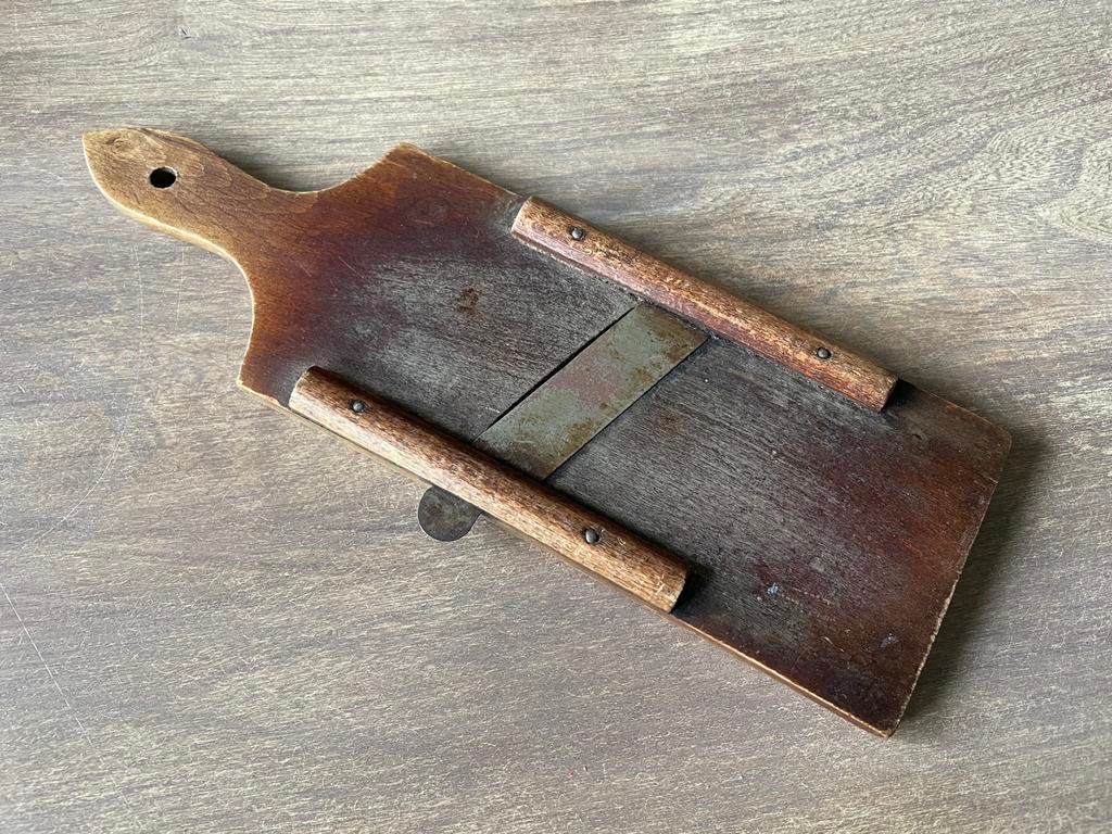 Houten rasp, Antiek en Kunst, Antiek | Keukenbenodigdheden, Ophalen of Verzenden