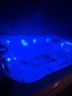 Jacuzzi, Tuin en Terras, Bubbelbaden en Hottubs, Ophalen, Zo goed als nieuw, Filter, Vast