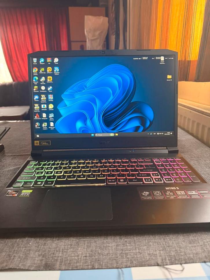 Gaming Laptop Acer Nitro 5, Computers en Software, Laptop-opladers, Zo goed als nieuw, Ophalen of Verzenden