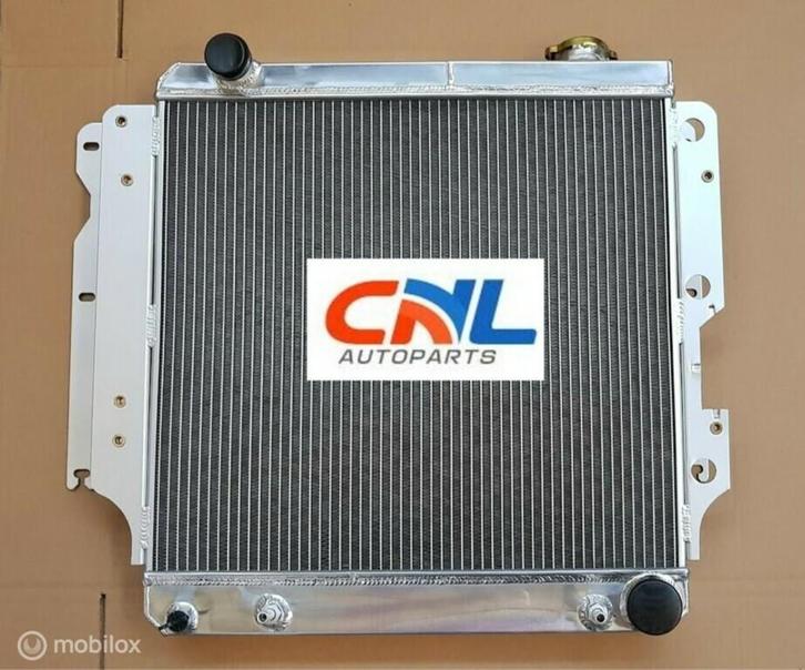 Radiator 87-06 Jeep Wrangler YJ TJ Chevy V8, Auto-onderdelen, Motor en Toebehoren, Nieuw, Ophalen of Verzenden