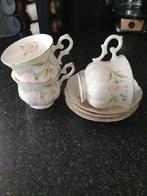 3 nieuwe kop en schotels, Antiek en Kunst, Antiek | Servies compleet, Ophalen of Verzenden