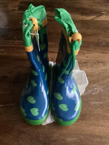 Leuke nieuwe regenlaarsjes/laarsjes maat 27 beschikbaar voor biedingen