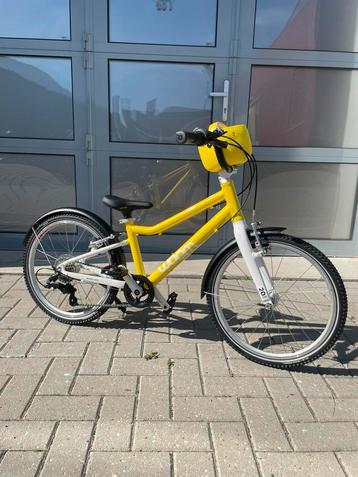 Woom 4 Go geel nieuw beschikbaar voor biedingen