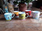 Babette Harms set Douwe Egberts mokken 5x, Huis en Inrichting, Keuken | Servies, Ophalen of Verzenden, Overige stijlen, Kop(pen) en/of Schotel(s)