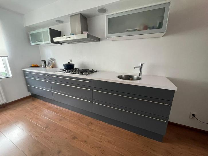 Keuken incl. apparatuur parallel 370cm + 120cm, Huis en Inrichting, Keuken | Complete keukens, Gebruikt, Overige typen, Overige kleuren