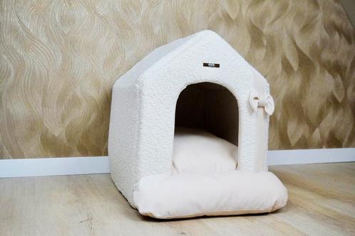 prachtige, handgemaakte honden of katten huisje, Dieren en Toebehoren, Hondenmanden, Nieuw, Ophalen of Verzenden