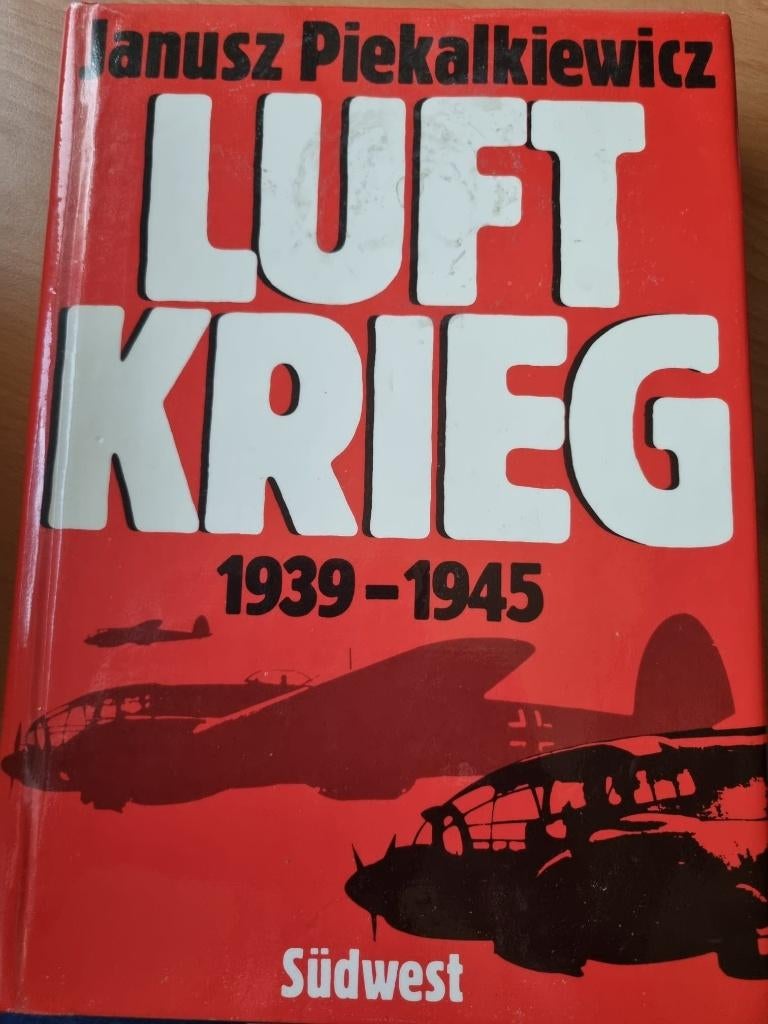 Luft Krieg 1939-1945 (Janusz Piekalkiewicz), Ophalen of Verzenden, Tweede Wereldoorlog, Gelezen