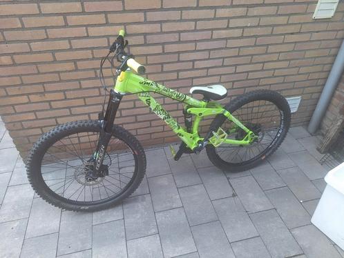 Mtb / Moutainbike voor downhill / bikepark, Fietsen en Brommers, Fietsen | Crossfietsen en BMX, Gebruikt, 24 inch of meer, Aluminium