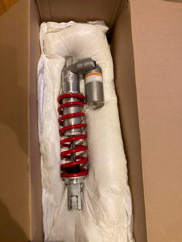 DR-Z 400 schokbreker / achterveer DRZ 400 demper shock beschikbaar voor biedingen