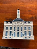 Prachtig geen KLM miniatuur van stadhuis Dordrecht 1985, Ophalen of Verzenden, Nieuw