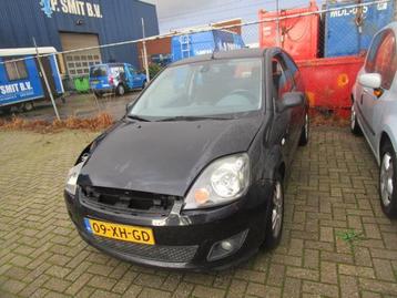 Ford Fiesta 1.3-8V Futura, Schade! beschikbaar voor biedingen