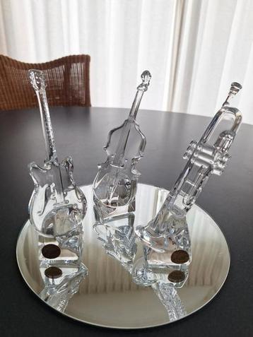 Trompet gitaar basgitaar glazen beeldjes Crystal d'Arques beschikbaar voor biedingen
