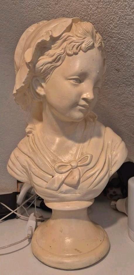 Buste jong frans meisje, Antiek en Kunst, Kunst | Beelden en Houtsnijwerken, Ophalen of Verzenden