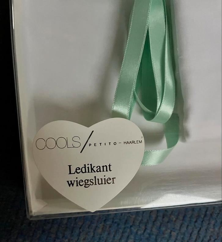 Mooie Ledikant/Wiegsluier - Cools Petito Haarlem, Kinderen en Baby's, Babywiegjes en Ledikanten, Zo goed als nieuw, Ledikant, Ophalen of Verzenden