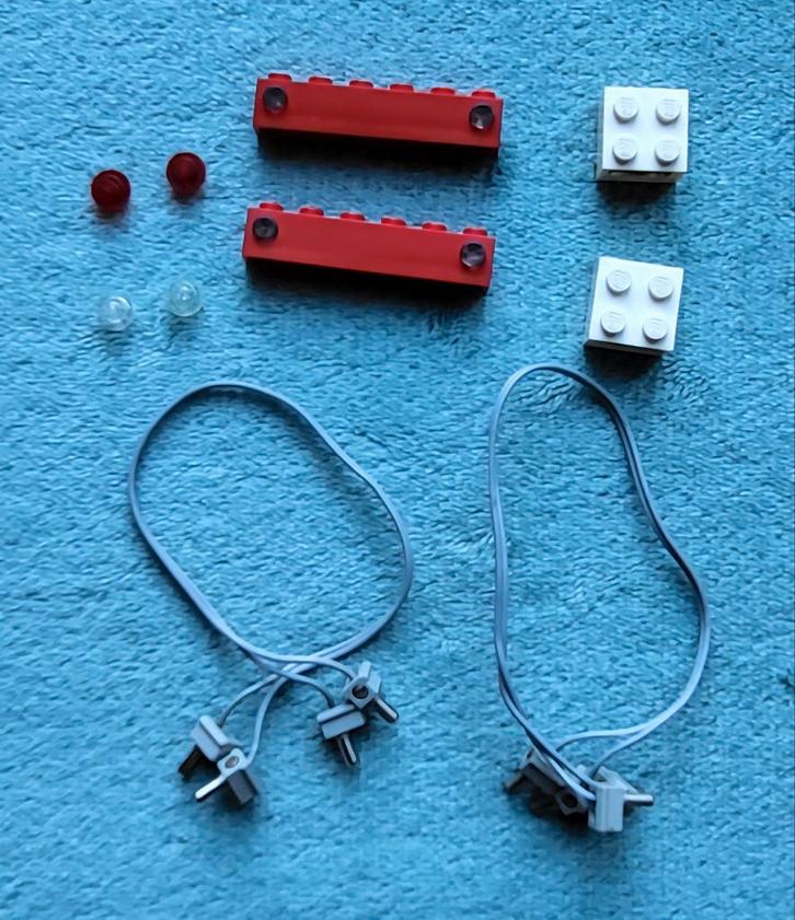 Lego trein 12 Volt locomotief verlichting blokjes Rood., Kinderen en Baby's, Speelgoed | Duplo en Lego, Gebruikt, Lego, Losse stenen