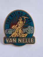 VAN NELLE: Half zware shag, mooie vintage pin, Verzenden, Zo goed als nieuw, Merk, Speldje of Pin