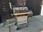 Stoere barbecue  met smoker gedeelte is zelfbouw van olievat, Tuin en Terras, Houtskoolbarbecues, Ophalen, Gebruikt