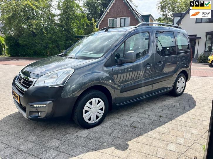 Peugeot Partner Tepee 1.2 5 Pers Ecc Trekh Isofix 2 Schuifd, Auto's, Peugeot, Bedrijf, Te koop, Partner Tepee, ABS, Achteruitrijcamera