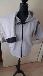 Adidas joggingpak m. 30-32, Ophalen of Verzenden, Zo goed als nieuw, Maat 38/40 (M), Grijs
