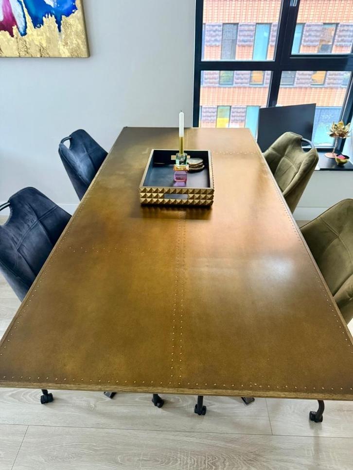 Elegante eettafel goud/brons metallic met 4 stoelen, Huis en Inrichting, Tafels | Eettafels, Zo goed als nieuw, 50 tot 100 cm