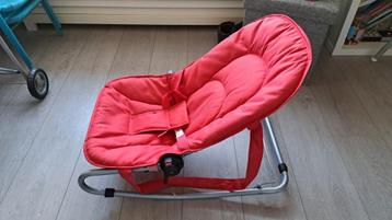 Rode Wipstoel - Zo Goed Als Nieuw! beschikbaar voor biedingen