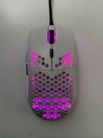 Game muis Glorious model 0 mat wit, Computers en Software, Muizen, Ophalen, Zo goed als nieuw