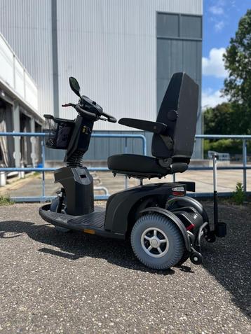 Scootmobiel Sterling Elite 2 mini met 75 km op de teller! beschikbaar voor biedingen
