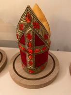 Sinterklaas mijter 12cm mijtertje in stolp max 3 beschikbaar, Diversen, Sinterklaas, Ophalen of Verzenden, Nieuw