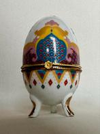 Prachtig handbeschilderd porceleinen Limoges ei op pootjes, Ophalen of Verzenden, Zo goed als nieuw