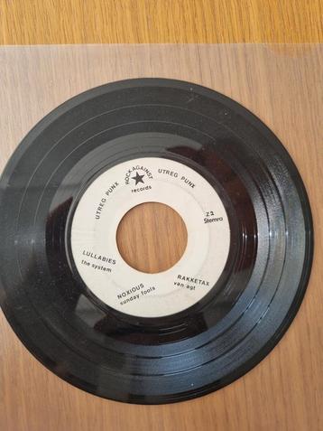 Utreg Punx - The System / Noxious Sunday Fools 7" Single beschikbaar voor biedingen