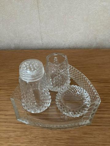 3 delige peper, zout ,mosterd set ruitjes Wilhelmina kristal beschikbaar voor biedingen