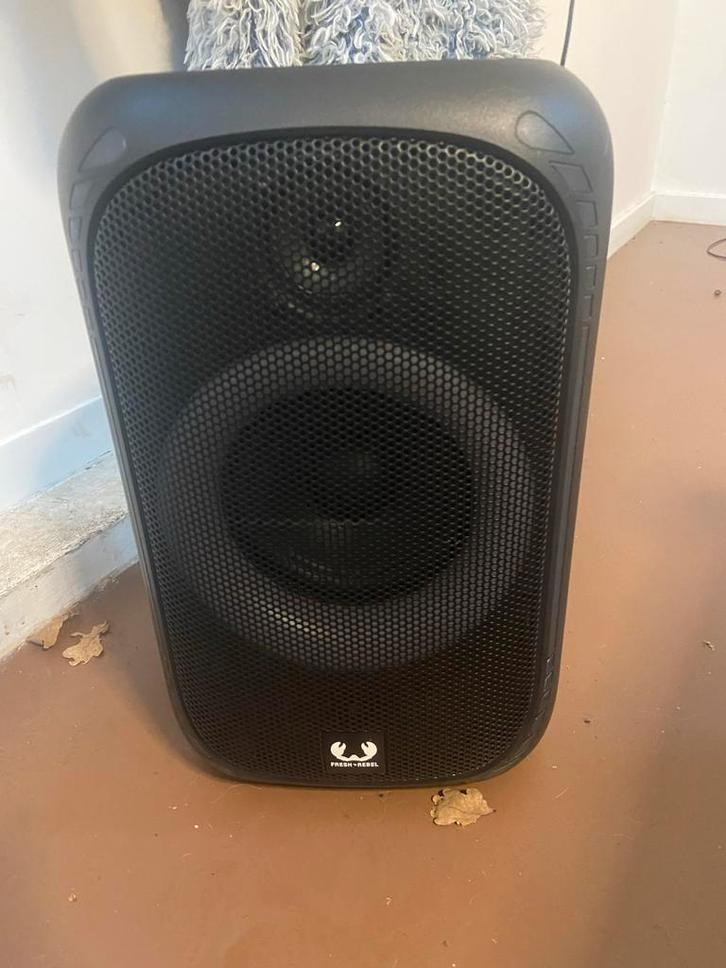 Fresh 'n Rebel Partybox M - 200W, 20u Accu, Audio, Tv en Foto, Luidsprekers, Zo goed als nieuw, Overige typen, 120 watt of meer
