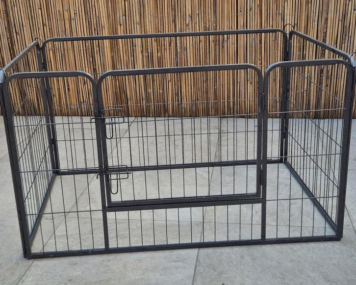 2x mooie hondenren/bench, Dieren en Toebehoren, Hondenbenches, Zo goed als nieuw, Ophalen